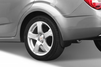 2 399 р. Задние брызговики Frosch Chevrolet Aveo T300 седан (2011-2015). Увеличить фотографию 1