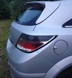 4 049 р. Спойлер на дверь багажника Global Tuning  Opel Astra  H GTC (2004-2009) (Неокрашенный). Увеличить фотографию 4