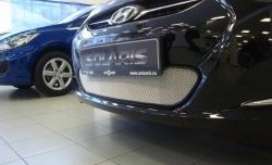 1 539 р. Сетка на бампер Russtal (хром)  Hyundai Solaris ( 1 седан,  1 хэтчбек) (2010-2014). Увеличить фотографию 2