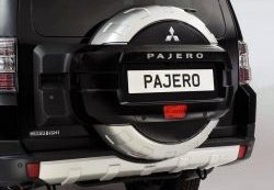 3 399 р. Кожух запасного колеса Standart  Mitsubishi Pajero ( 4 V90,  4 V80) (2006-2015) (Неокрашенный). Увеличить фотографию 6