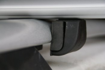 1 599 р. Комплект поперечин для рейлингов АвтоТК v1 Лада Приора 21728 купе дорестайлинг (2010-2013) (Цвет: чёрный (стальные), Длина: 1300мм). Увеличить фотографию 15